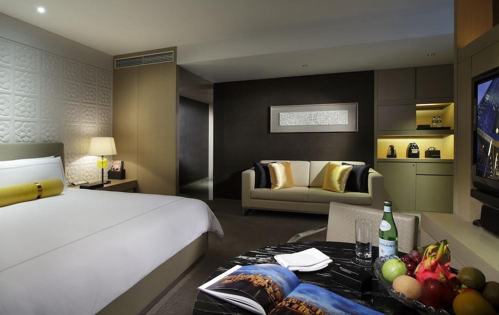 Hotel Intercontinental Jing' An By Ihg 5*